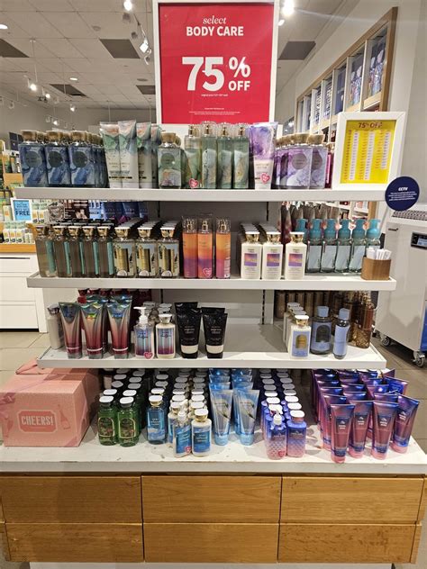 Primm Nevada outlet pics and my small haul : r/bathandbodyworks