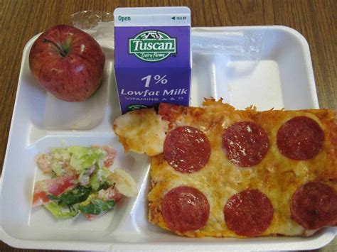 The Source |Utah School Throws out Kid's Lunches to Teach Parents a Lesson