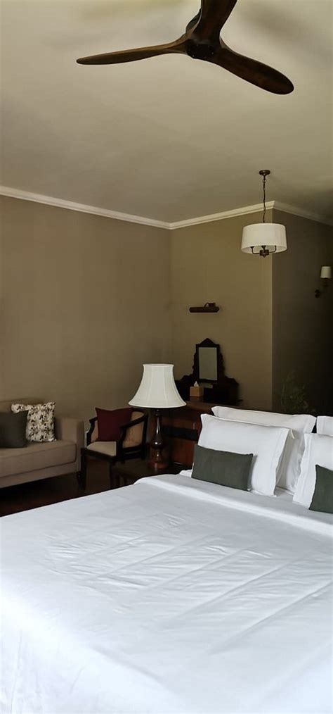 CHIMNEYS - NUWARA ELIYA - Hotel Reviews, Photos, Rate Comparison ...