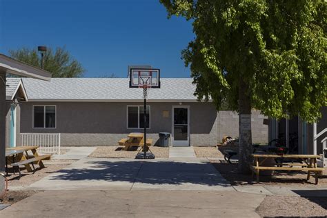 AA 12 Step Meetings, Online Schedule | Crossroads Red Mountain Center