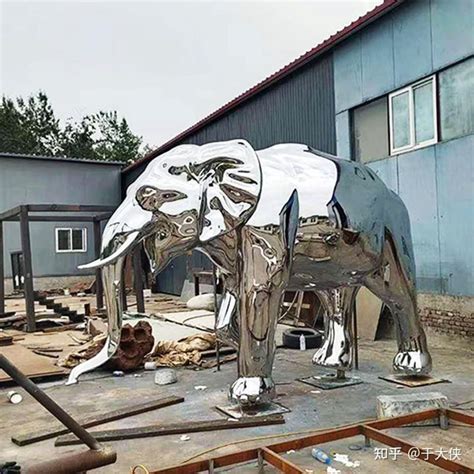 彩色多面切割不锈钢大象雕塑_艺术制品有限公司-站酷ZCOOL