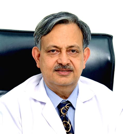 Dr Sarin: Corona cases may spiral, reduced mobility is recommended ...