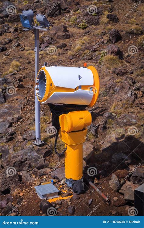 Homemade Snow Machine 的图像结果