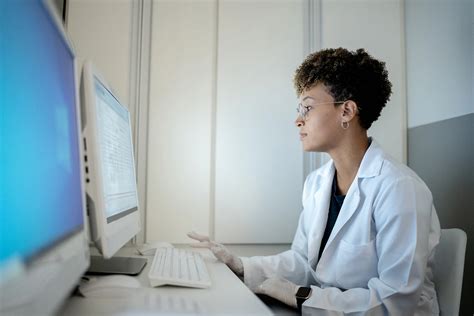 Electronic Health Records Specialist Salary - Calysta EMR