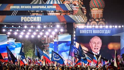 Russia’s Small Nuclear Arms Are a Risk For Putin and Ukraine - The New ...