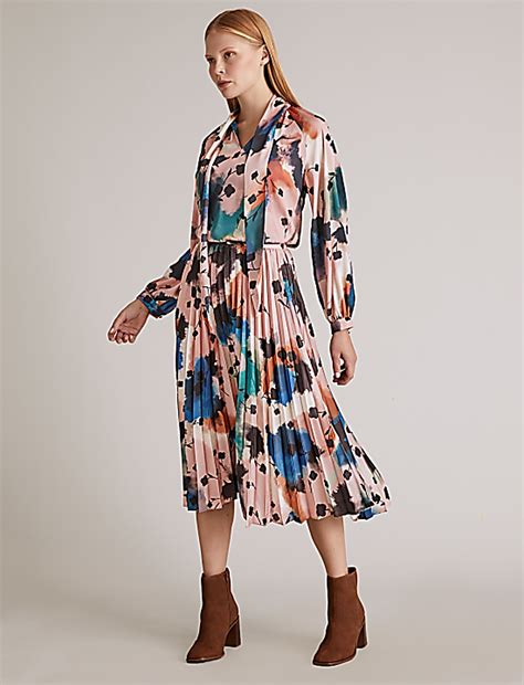 Buy Abstract Floral Pleated Midi Skirt at Marks & Spencer