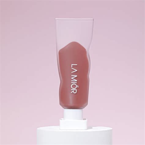 'Can Do It All' Velvet Liquid Lipstick – La Mior