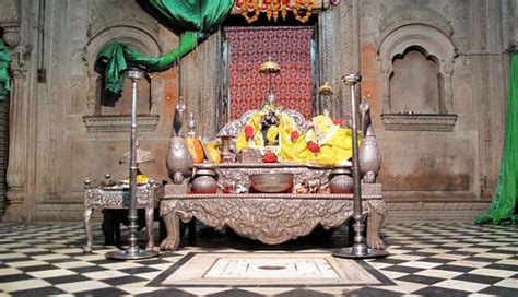 Top 16 Must Visit Temples in Vrindavan to Seek Blessings in 2026