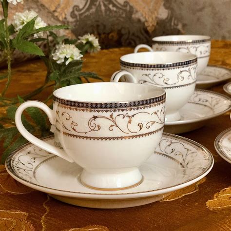 Classic Gold Designs (Cup and Saucer Set) – Vigneto
