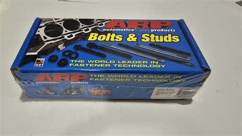 ARP Pro Series Cylinder Head Bolts with M8 corner bolts kit for 2014+ GM Gen V 6.2L LT1 ARP2000 ...