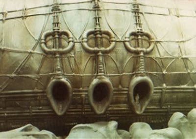 Alien Derelict 的图像结果