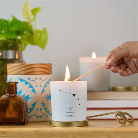 Buy luxury candle set for yourself or your loved ones | MAEVA