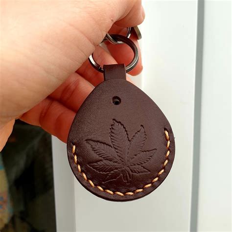 Handmade Keychains 的图像结果