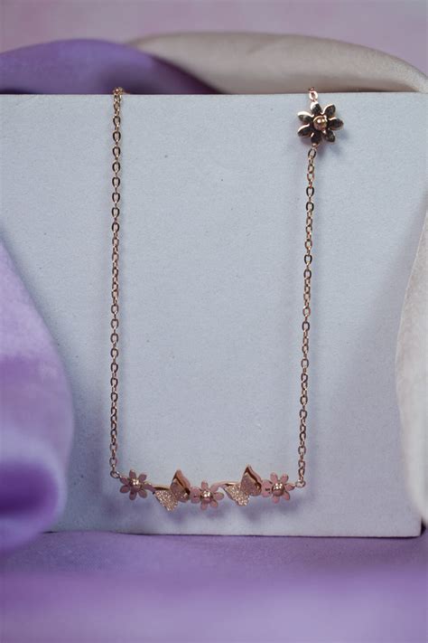 Frivole Golden Necklace | Salty – Salty Accessories