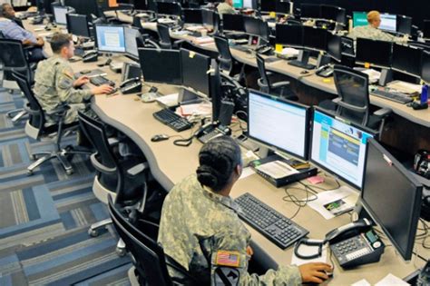 Army offers selective retention bonuses to retain enlisted cyber ...