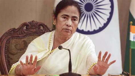 'YouTuber' arrested from home for making meme of Mamata Banerjee | ममता ...