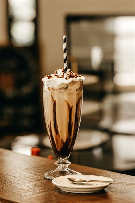 Malt vs Shake: What's the Difference?