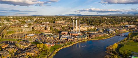 The Ultimate Guide to Bend, Oregon