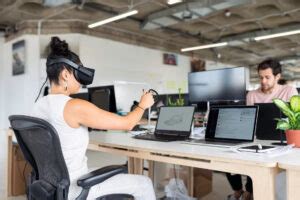 Colleges with Virtual Reality Program 的图像结果