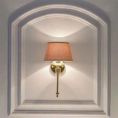 MONTREAL Chrome Finish Brass & Glass Wall Light – KAPOOR-E ...
