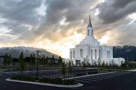 Orem Utah Temple Photograph Gallery | ChurchofJesusChristTemples.org