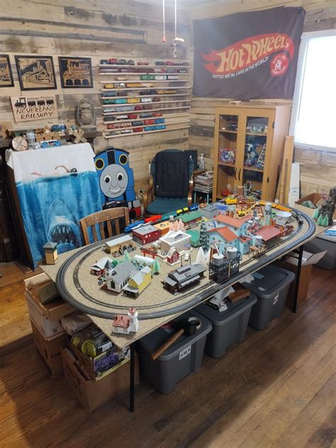 Image result for HO Scale Thomas Layout