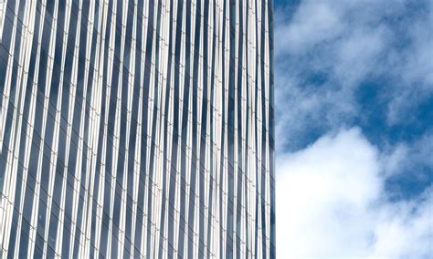 150 Riverside | Office Space for Rent on the Chicago River