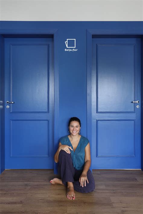 Porta e paredes mimetizadas com uma cor única | Suvinil, Cores, Casa ...