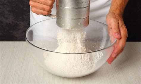 What Is Sifted Flour at Nicholas Dahlke blog