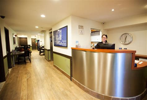 Photos - Hudson River Hotel