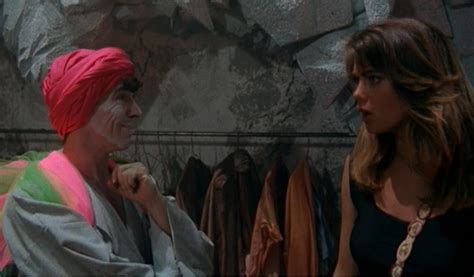 Alien From L.A 的图像结果