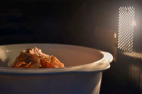 Why Microwave Is Not All That Good For Your Food And Health | Femina.in