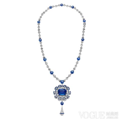 『珠宝』BVLGARI 推出2枚 BVLGARI BVLGARI 挂坠新作：25周年纪念 | iDaily Jewelry · 每日珠宝杂志