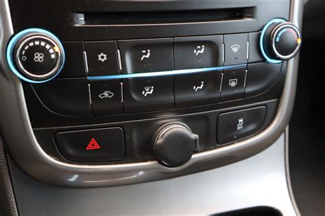 2015 Malibu Dual Battery Control Module 的图像结果