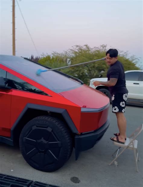 Tesla Cybertruck Owner Wraps His EV in Chrome Red, Can't Go to the Car Wash Anymore - autoevolution