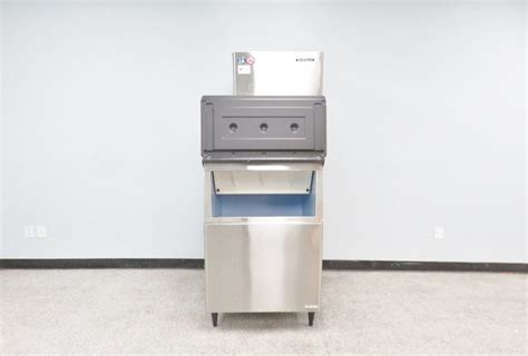 Lab Ice Maker 的图像结果