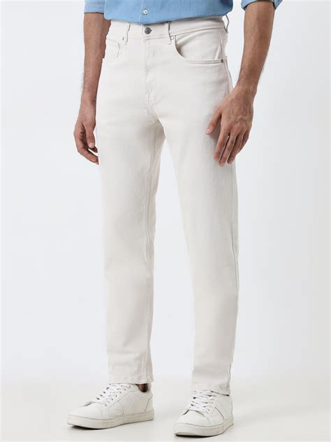 Buy Ascot White Relaxed - Fit Mid - Rise Jeans from Westside