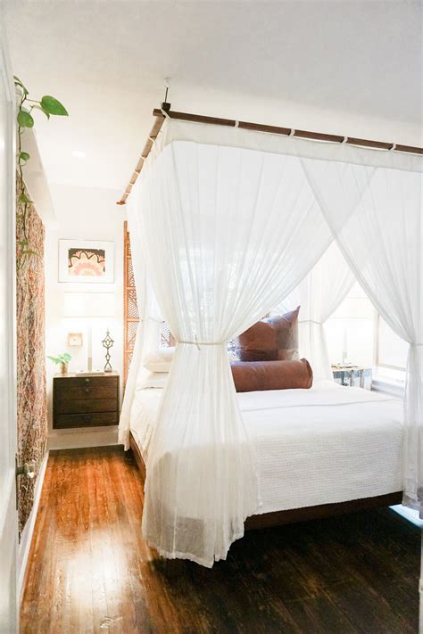 7 Canopy Bed Ideas For A Dreamy Bedroom
