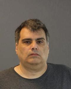 Robert Manuel Lopes, a registered in coventry, ri 2816 at Offender Radar