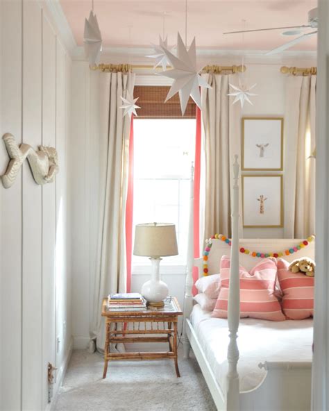 Kelly | Bungalow Blue | Blue and white, lots of stripes, rattan and ...