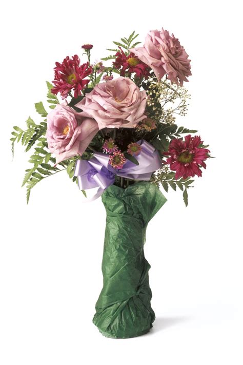 Chuck Ramirez. Metaphorical Portraits | Meer