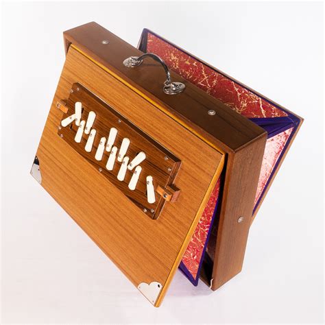 Shruti Box Single Octave – Auroville Online Store