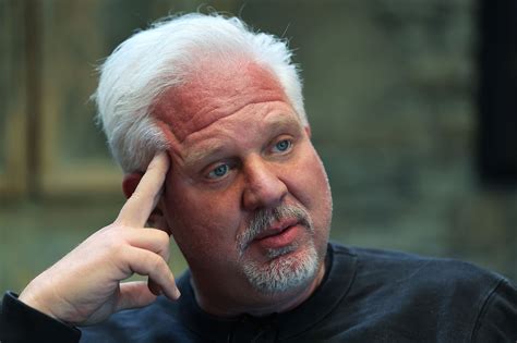 Glenn Beck announces AI library of his huge historical collection – Deseret News