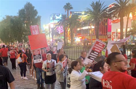 [Video] Casino Workers Protest on Las Vegas Strip