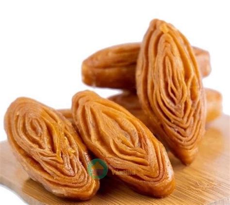 Buy Tapeswaram Madatha Kaja/Khaja Online | Juicy Indian Sweet ...