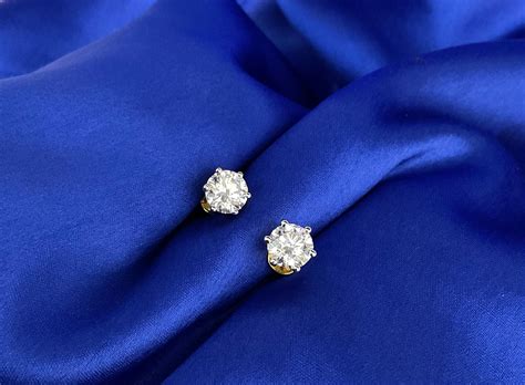 2 Ct Solitaire Studs