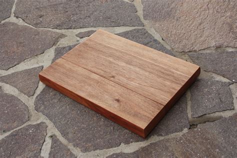» Wooden case for Macbook Pro