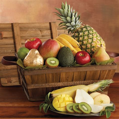 Fresh Fruit Basket | Gourmet Fruit Gift Baskets | Harry & David