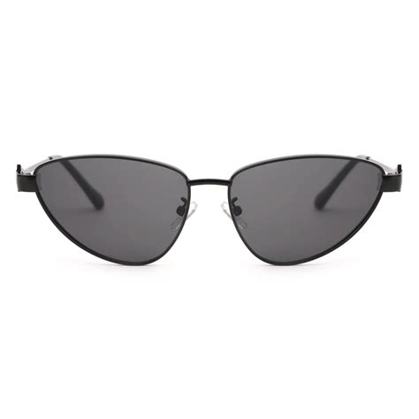 Tamzy Sunglasses for Men and Women: Bold & Stylish Eyewear