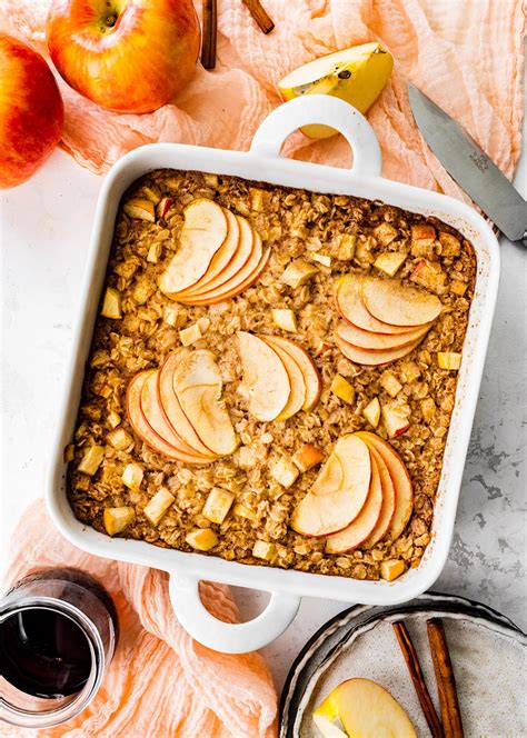 Apple Cinnamon Baked Oatmeal - Two Peas & Their Pod
